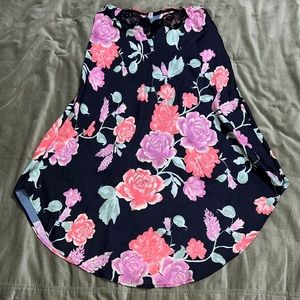 NWOT Free People Romance in Rome Half Slip by Intimately - Size XS